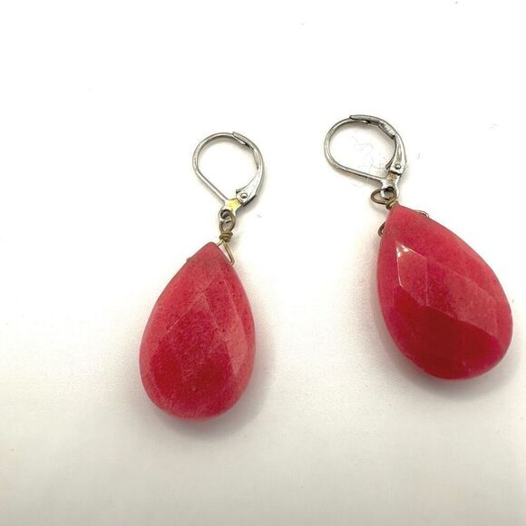 Pink teardrop earrings - Picture 2 of 9